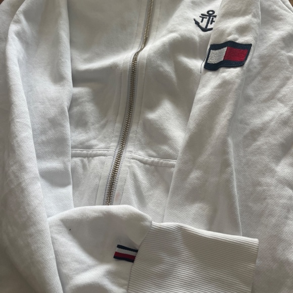 Sweatshirt - Picture 4 of 5